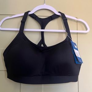 Brooks Dare racer back run bra size 38 C NWT